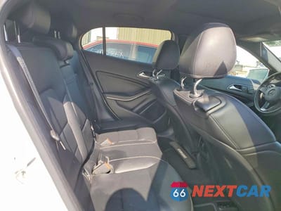 Zdjęcie 11 z 13 samochodu: 2016 MERCEDES-BENZ GLA 250 4MATIC VIN:WDCTG4GB6GJ231586 - miniatura