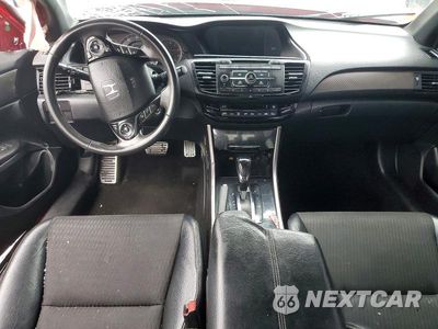 Zdjęcie 8 z 12 samochodu: 2016 HONDA ACCORD SPORT VIN:1HGCR2F69GA103580 - miniatura