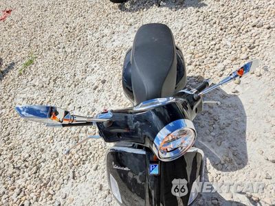 Piąte zdjęcie samochodu w środku: 2023 VESPA GTS/SEI GIORNI 300 VIN:ZAPMD39M0P5100379 - miniatura