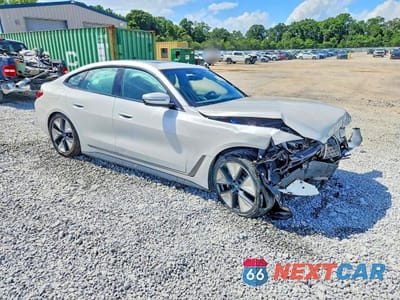 Czwarte zdjęcie samochodu z boku: 2023 BMW I4 EDRIVE 35 VIN:WBY43AW0XPFP64322 - miniatura