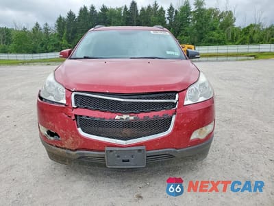 Piąte zdjęcie samochodu w środku: 2012 CHEVROLET TRAVERSE LT VIN:1GNKVGED0CJ208187 - miniatura