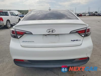 Zdjęcie 6 z 12 samochodu: 2016 HYUNDAI SONATA HYBRID SE VIN:KMHE24L18GA021710 - miniatura