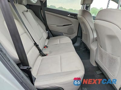 Zdjęcie 11 z 13 samochodu: 2018 HYUNDAI TUCSON SE VIN:KM8J2CA49JU818236 - miniatura