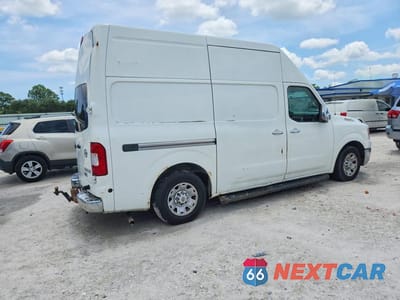 Trzecie zdjęcie samochodu z tyłu: 2012 NISSAN NV 2500 DELIVERY VAN VIN:1N6AF0LY4CN104516 - miniatura