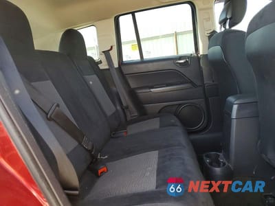 Zdjęcie 10 z 12 samochodu: 2014 JEEP COMPASS SPORT VIN:1C4NJCBAXED832360 - miniatura