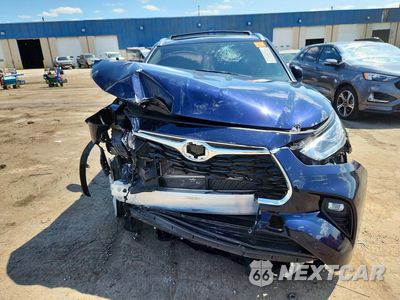 Piąte zdjęcie samochodu w środku: 2026 TOYOTA HIGHLANDER HYBRID PLATINUM VIN:5TDEBRCH7TS713498 - miniatura