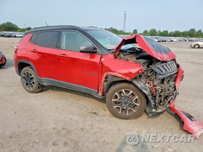 Czwarte zdjęcie samochodu z boku: 2019 JEEP COMPASS TRAILHAWK VIN:3C4NJDDB5KT645285 - miniatura