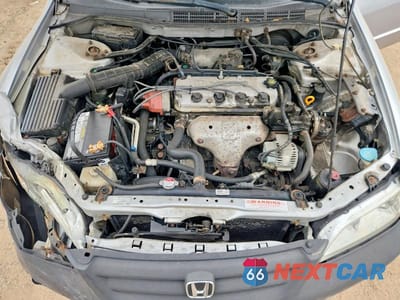 Zdjęcie 11 z 12 samochodu: 2002 HONDA ACCORD SE VIN:1HGCG56742A121624 - miniatura