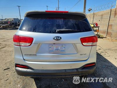Zdjęcie 6 z 13 samochodu: 2016 KIA SORENTO EX VIN:5XYPH4A52GG072766 - miniatura