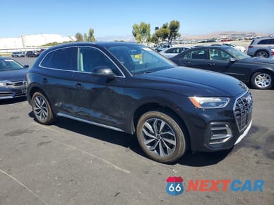 Czwarte zdjęcie samochodu z boku: 2021 AUDI Q5 PREMIUM PLUS VIN:WA1BAAFY9M2021894 - miniatura