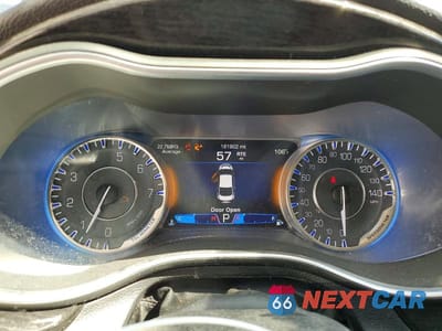 Zdjęcie 9 z 12 samochodu: 2015 CHRYSLER 200 C VIN:1C3CCCCG2FN733438 - miniatura