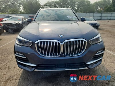 Piąte zdjęcie samochodu w środku: 2019 BMW X5 XDRIVE50I VIN:5UXJU2C59KLN65553 - miniatura