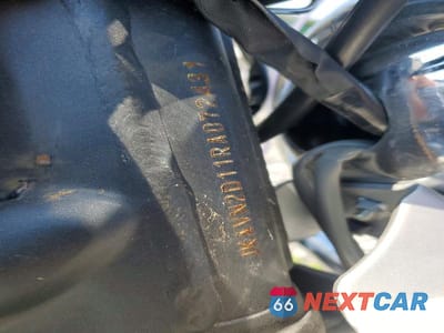 Zdjęcie 8 z 8 samochodu: 2024 KAWASAKI VN900 D VIN:JKAVN2D11RA072431 - miniatura