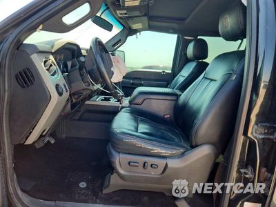 Zdjęcie 7 z 12 samochodu: 2015 FORD F-250 VIN:1FT7W2BT2FEB93232 - miniatura
