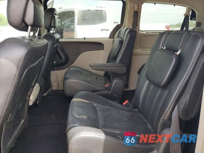 Zdjęcie 11 z 13 samochodu: 2015 CHRYSLER TOWN & COUNTRY TOURING L VIN:2C4RC1CG1FR572965 - miniatura