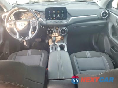 Zdjęcie 8 z 12 samochodu: 2024 CHEVROLET BLAZER 2LT VIN:3GNKBCR49RS166556 - miniatura