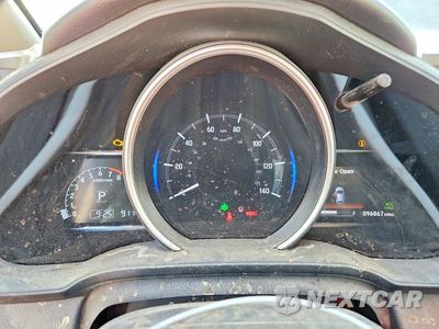 Zdjęcie 9 z 12 samochodu: 2020 HONDA FIT EX VIN:3HGGK5H82LM731239 - miniatura
