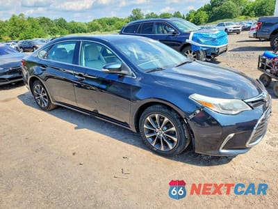 Czwarte zdjęcie samochodu z boku: 2017 TOYOTA AVALON XLE VIN:4T1BK1EB9HU243647 - miniatura