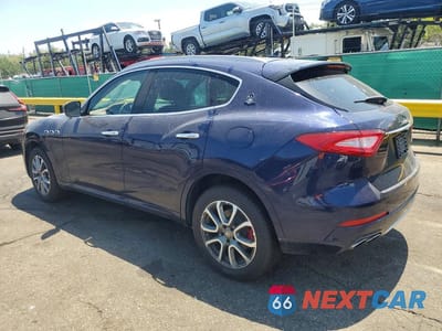 Drugie zdjęcie samochodu z przodu: 2017 MASERATI LEVANTE LUXURY VIN:ZN661XUL2HX231231 - miniatura