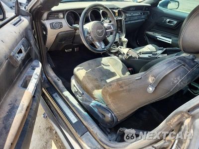 Zdjęcie 8 z 13 samochodu: 2020 FORD MUSTANG VIN:1FA6P8TH2L5138626 - miniatura
