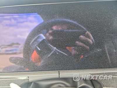 Zdjęcie 9 z 13 samochodu: 2022 MERCEDES-BENZ E 450 VIN:W1K1J5JB4NF177000 - miniatura