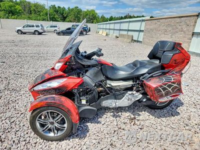 Trzecie zdjęcie samochodu z tyłu: 2012 CAN-AM SPYDER ROADSTER RTS VIN:2BXJBHC1XCV000803 - miniatura