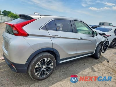 Trzecie zdjęcie samochodu z tyłu: 2019 MITSUBISHI ECLIPSE CROSS SE VIN:JA4AT5AA6KZ047901 - miniatura
