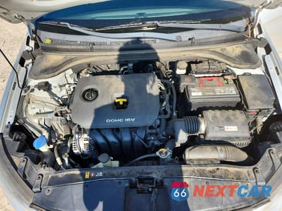 Zdjęcie 11 z 12 samochodu: 2018 HYUNDAI ELANTRA SE VIN:5NPD74LF3JH284880 - miniatura