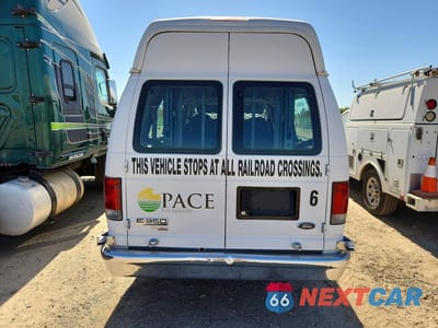 Zdjęcie 6 z 12 samochodu: 2008 FORD ECONOLINE E350 SUPER DUTY WAGON VIN:1FBSS31L68DA08240 - miniatura