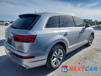 Trzecie zdjęcie samochodu z tyłu: 2019 AUDI Q7 PREMIUM VIN:WA1AAAF73KD013939 - miniatura