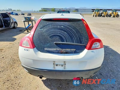 Zdjęcie 6 z 12 samochodu: 2009 VOLVO C30 T5 VIN:YV1MK672392147639 - miniatura