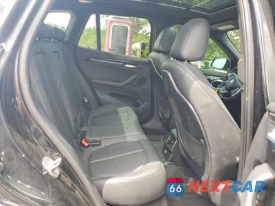 Zdjęcie 10 z 12 samochodu: 2016 BMW X1 XDRIVE28I VIN:WBXHT3Z31G4A48138 - miniatura