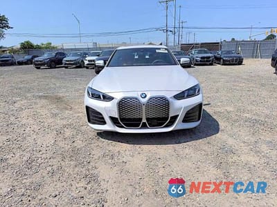 Piąte zdjęcie samochodu w środku: 2026 BMW I4 XDRIVE 40 VIN:WBY43HD02TFW29955 - miniatura