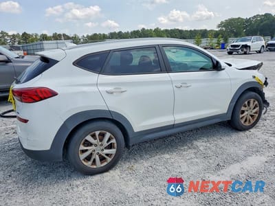 Trzecie zdjęcie samochodu z tyłu: 2020 HYUNDAI TUCSON VALUE VIN:KM8J3CA4XLU137325 - miniatura