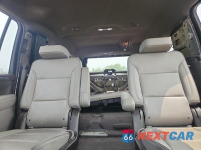 Zdjęcie 10 z 14 samochodu: 2021 GMC YUKON XL C1500 SLT VIN:1GKS1GKDXMR477684 - miniatura