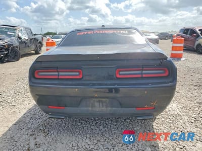 Zdjęcie 6 z 12 samochodu: 2021 DODGE CHALLENGER R/T VIN:2C3CDZBTXMH627632 - miniatura