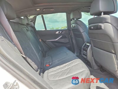 Zdjęcie 11 z 14 samochodu: 2025 BMW X5 SDRIVE 40I VIN:5UX13EU0XS9Z30598 - miniatura