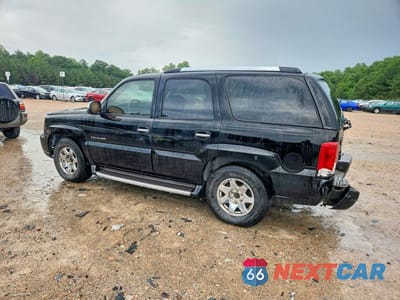 Drugie zdjęcie samochodu z przodu: 2004 CADILLAC ESCALADE LUXURY VIN:1GYEK63N34R211957 - miniatura
