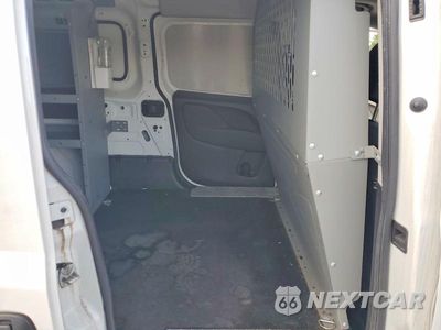 Zdjęcie 11 z 14 samochodu: 2022 RAM PROMASTER CITY TRADESMAN VIN:ZFBHRFABXN6Y40550 - miniatura