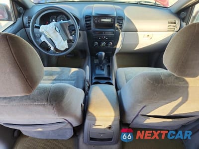 Zdjęcie 8 z 13 samochodu: 2005 KIA SORENTO LX VIN:KNDJD733055445307 - miniatura