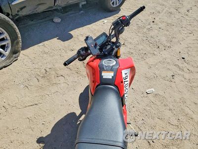 Zdjęcie 6 z 8 samochodu: 2026 HONDA GROM 125 VIN:MLHJC9217T5400163 - miniatura