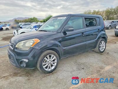 2012 KIA SOUL + KNDJT2A67C7460570 - główne zdjęcie licytacji z USA - miniatura