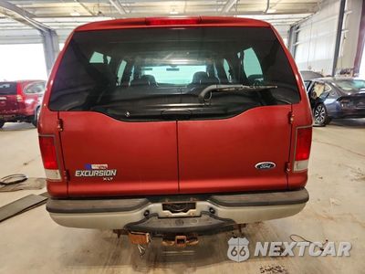 Zdjęcie 6 z 12 samochodu: 2005 FORD EXCURSION XLT VIN:1FMNU41S35EB14159 - miniatura
