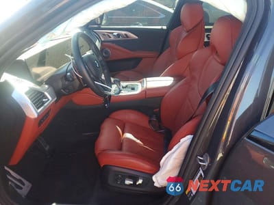 Zdjęcie 7 z 13 samochodu: 2026 BMW XM LABEL VIN:5YM33CS02T9170192 - miniatura