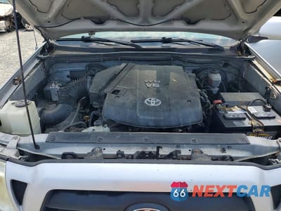 Zdjęcie 11 z 12 samochodu: 2005 TOYOTA TACOMA DOUBLE CAB LONG BED VIN:5TEMU52N75Z124740 - miniatura