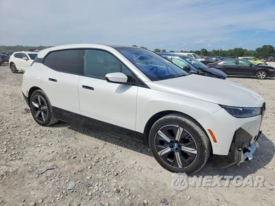 Czwarte zdjęcie samochodu z boku: 2025 BMW IX XDRIVE50 VIN:WB523CF03SCT79288 - miniatura