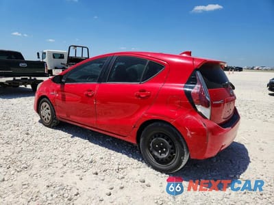 Drugie zdjęcie samochodu z przodu: 2016 TOYOTA PRIUS C TWO VIN:JTDKDTB34G1139722 - miniatura