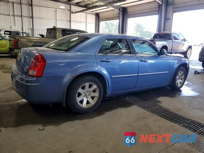 Trzecie zdjęcie samochodu z tyłu: 2007 CHRYSLER 300 TOURING VIN:2C3KA53G37H715442 - miniatura