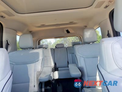 Zdjęcie 10 z 13 samochodu: 2025 FORD EXPEDITION PLATINUM VIN:1FMJU1MG0SEA72369 - miniatura