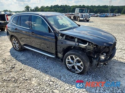 Czwarte zdjęcie samochodu z boku: 2020 BMW X3 SDRIVE30I VIN:5UXTY3C0XLLE54828 - miniatura
